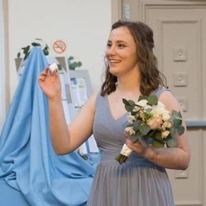 Meet your Posher, Alexis